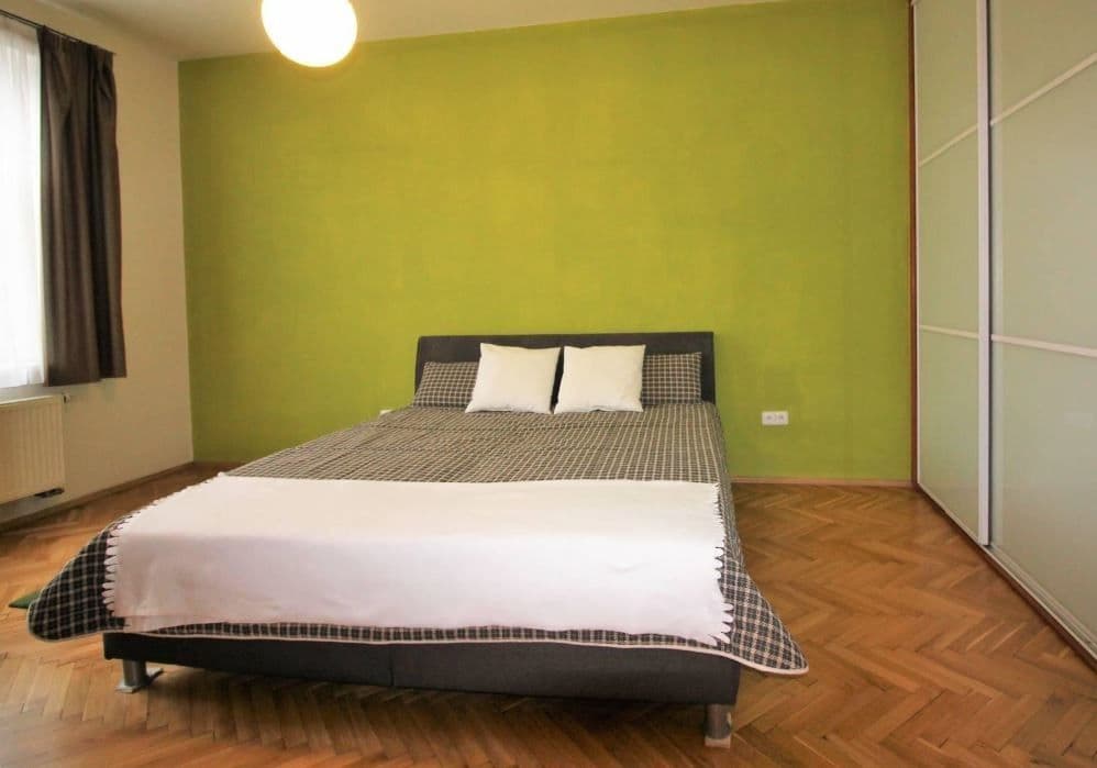 Prenájom bytu 2-izbový 68 m², U Okrouhlíku, Praha, Praha Prenájom bytu 2-izbový 68 m², U Okrouhlíku, Praha, Praha