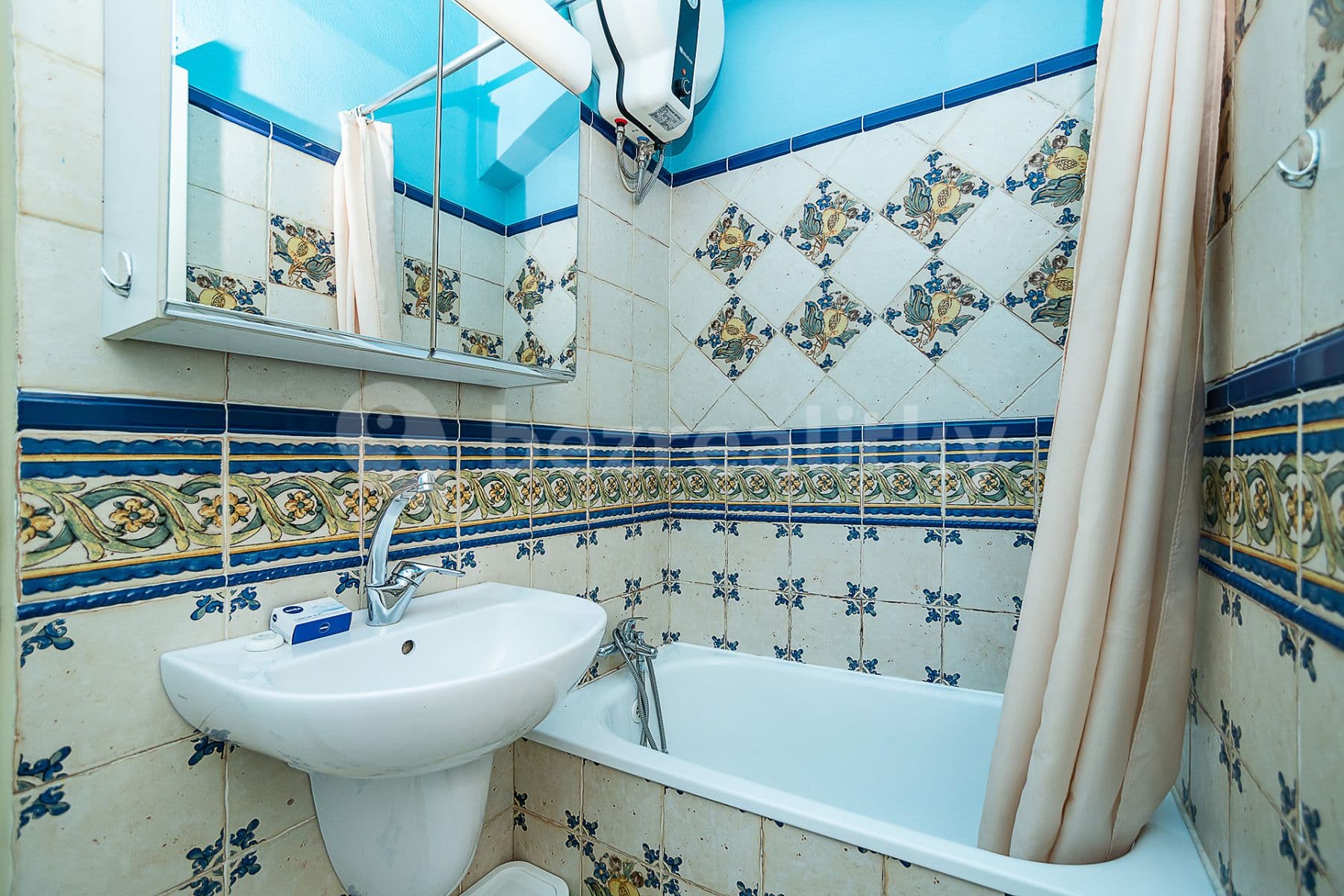 Prenájom bytu 2-izbový 35 m², Liliová, Praha, Praha Prenájom bytu 2-izbový 35 m², Liliová, Praha, Praha