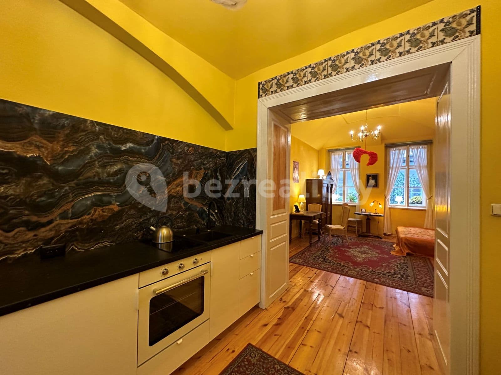 Prenájom bytu 2-izbový 35 m², Liliová, Praha, Praha Prenájom bytu 2-izbový 35 m², Liliová, Praha, Praha