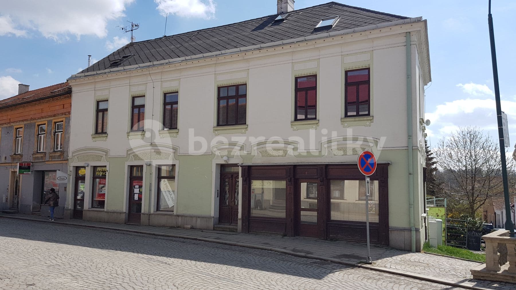 Prenájom bytu 1-izbový 37 m², Svatoanenská, Telč, Kraj Vysočina Prenájom bytu 1-izbový 37 m², Svatoanenská, Telč, Kraj Vysočina