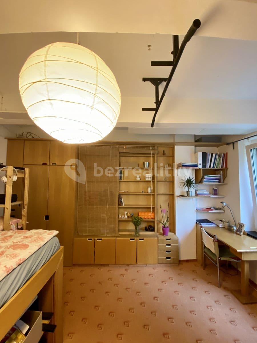 Prenájom bytu 1-izbový 40 m², Kovácká, Brno, Jihomoravský kraj Prenájom bytu 1-izbový 40 m², Kovácká, Brno, Jihomoravský kraj