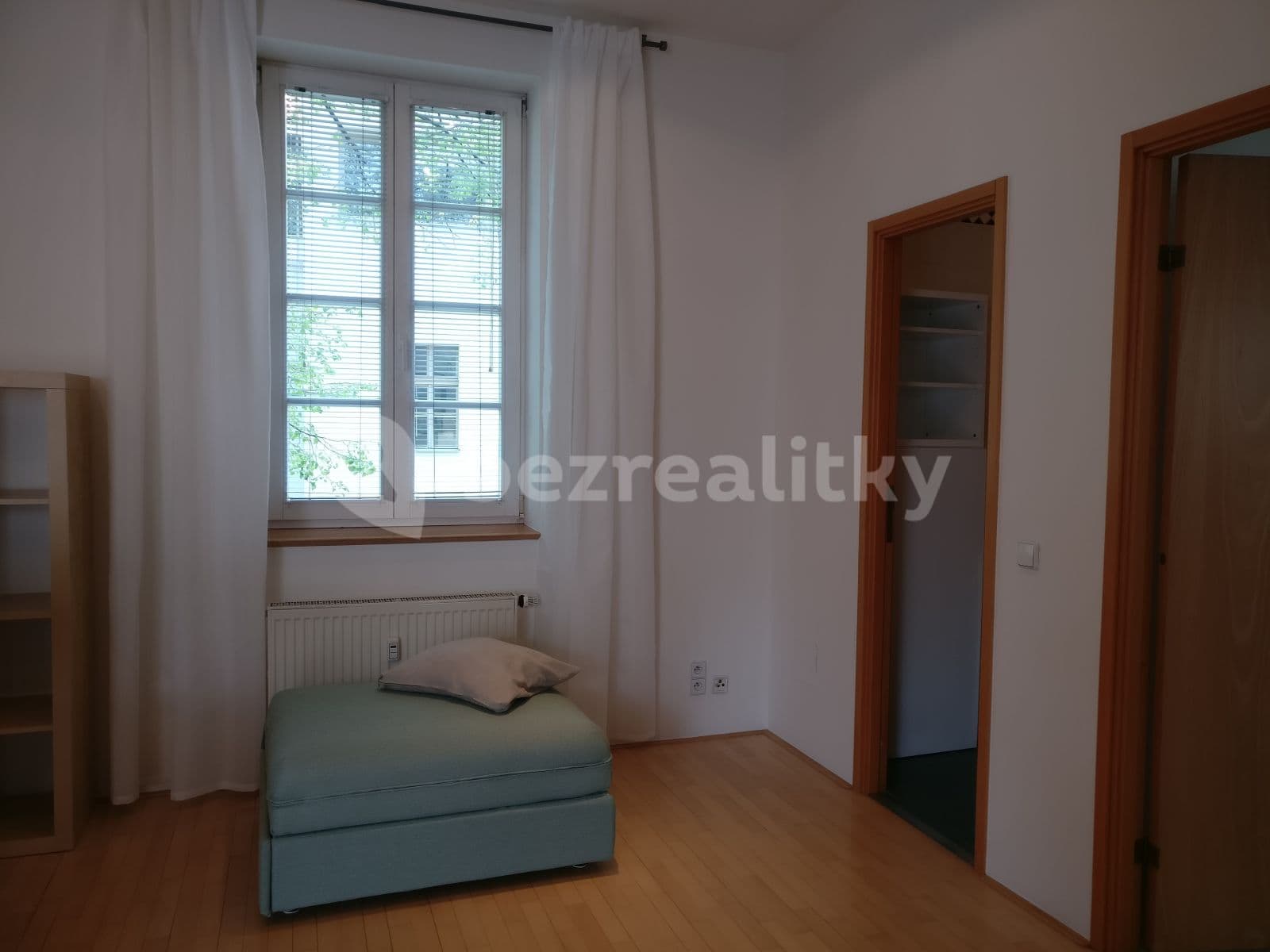 Prenájom bytu 2-izbový 65 m², Letenské náměstí, Praha, Praha Prenájom bytu 2-izbový 65 m², Letenské náměstí, Praha, Praha