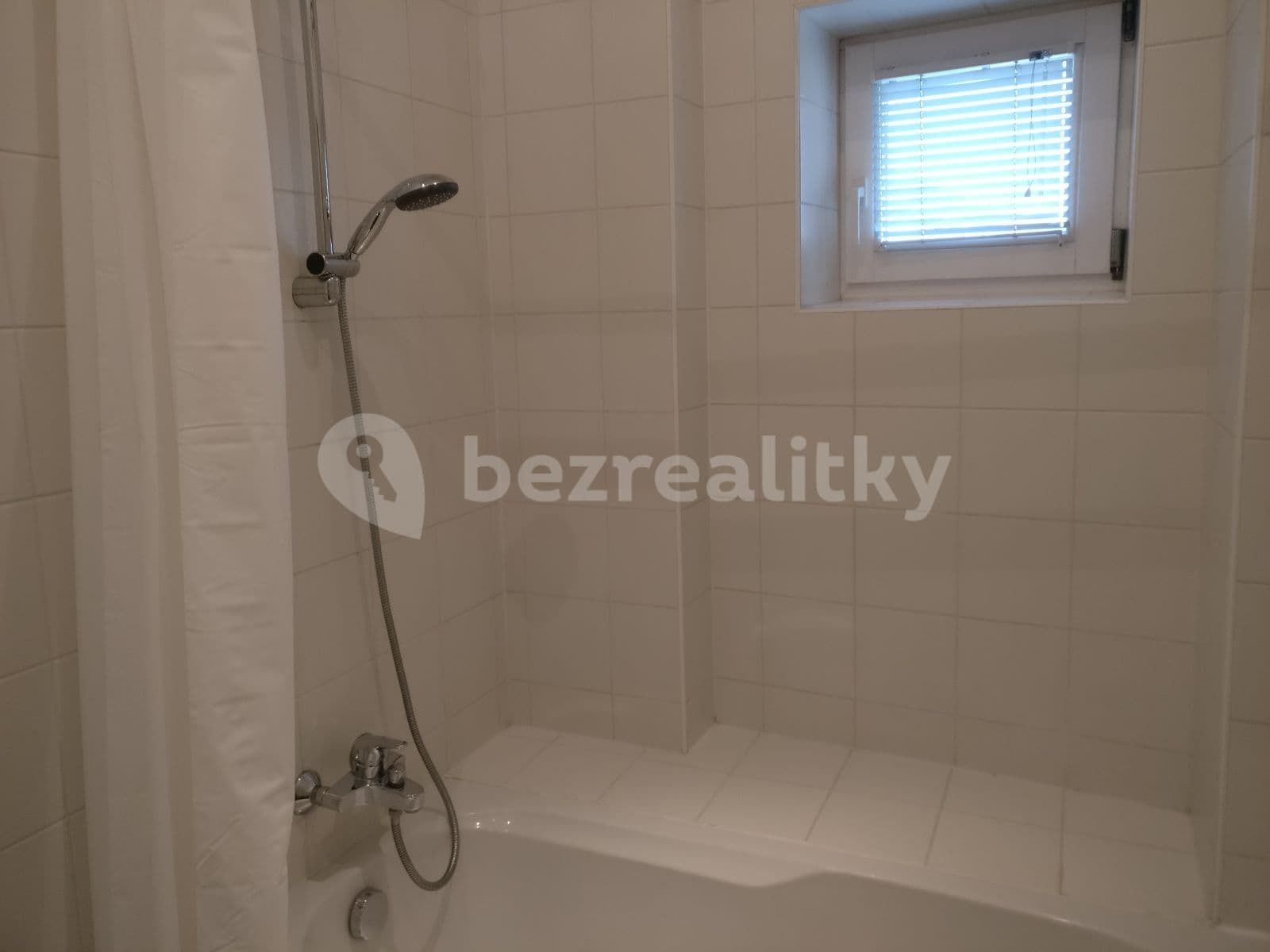 Prenájom bytu 2-izbový 65 m², Letenské náměstí, Praha, Praha Prenájom bytu 2-izbový 65 m², Letenské náměstí, Praha, Praha