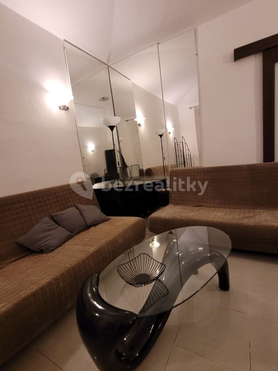 Prenájom bytu 2-izbový 60 m², Lublaňská, Praha, Praha Prenájom bytu 2-izbový 60 m², Lublaňská, Praha, Praha