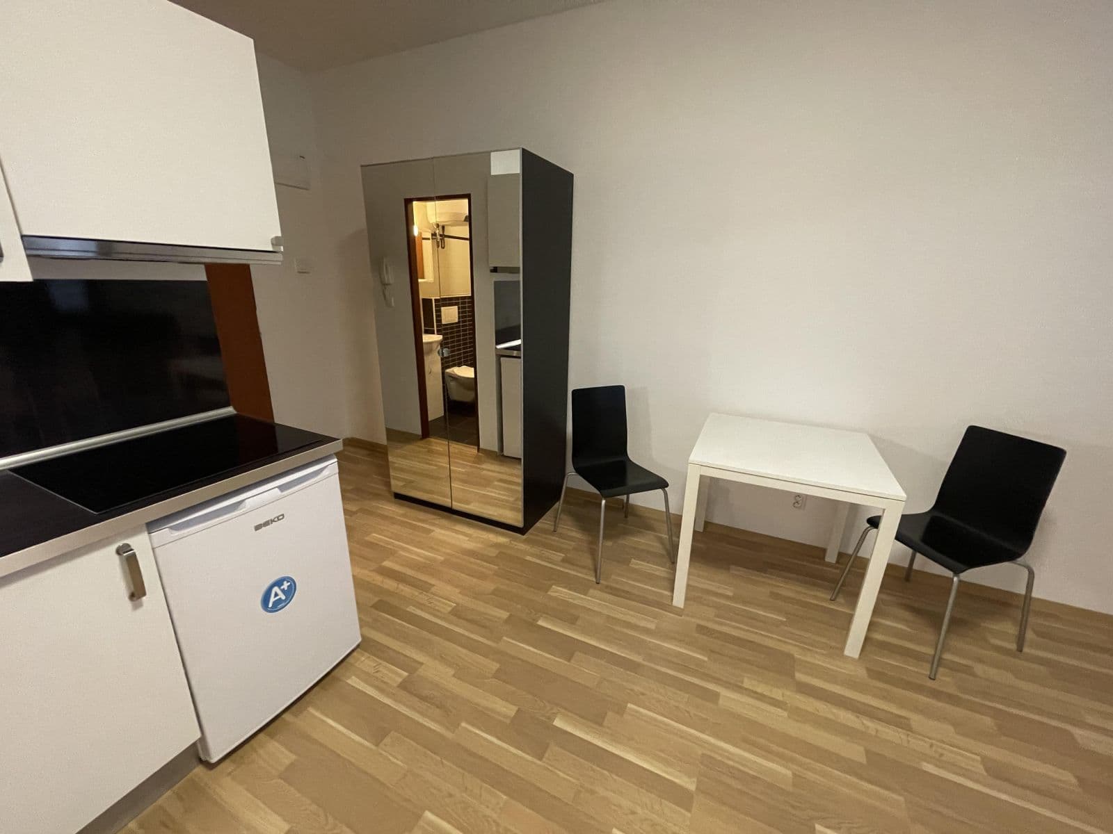 Prenájom bytu 1-izbový 25 m², Provazníkova, Brno, Jihomoravský kraj Prenájom bytu 1-izbový 25 m², Provazníkova, Brno, Jihomoravský kraj