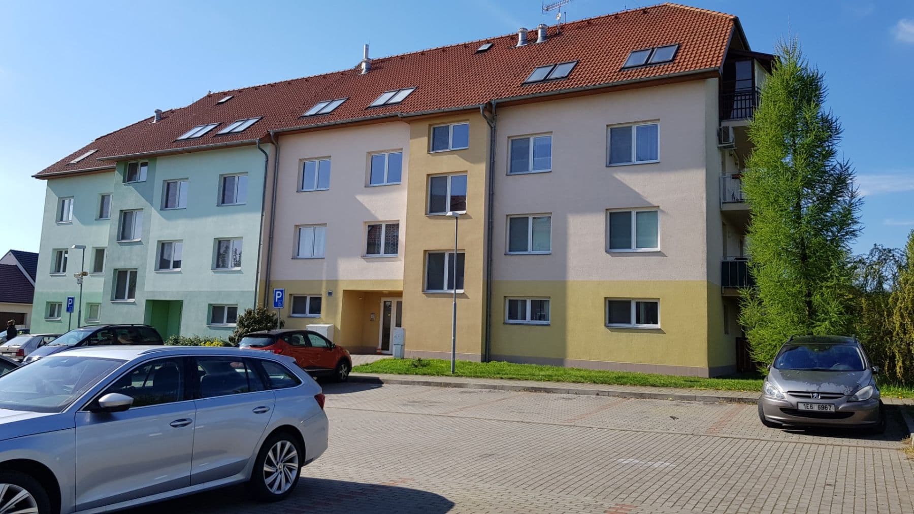 Prenájom bytu 2-izbový 60 m², Pionýrská, Hustopeče, Jihomoravský kraj Prenájom bytu 2-izbový 60 m², Pionýrská, Hustopeče, Jihomoravský kraj