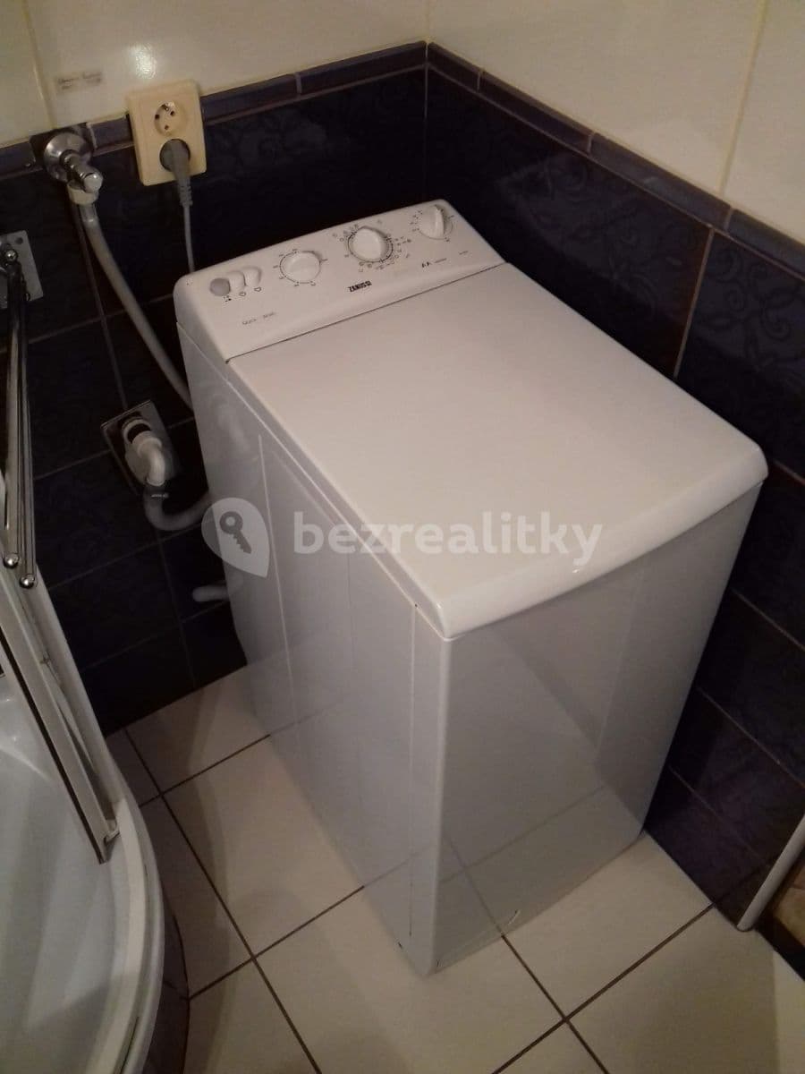 Prenájom bytu 1-izbový 38 m², Vondrákova, Brno, Jihomoravský kraj Prenájom bytu 1-izbový 38 m², Vondrákova, Brno, Jihomoravský kraj