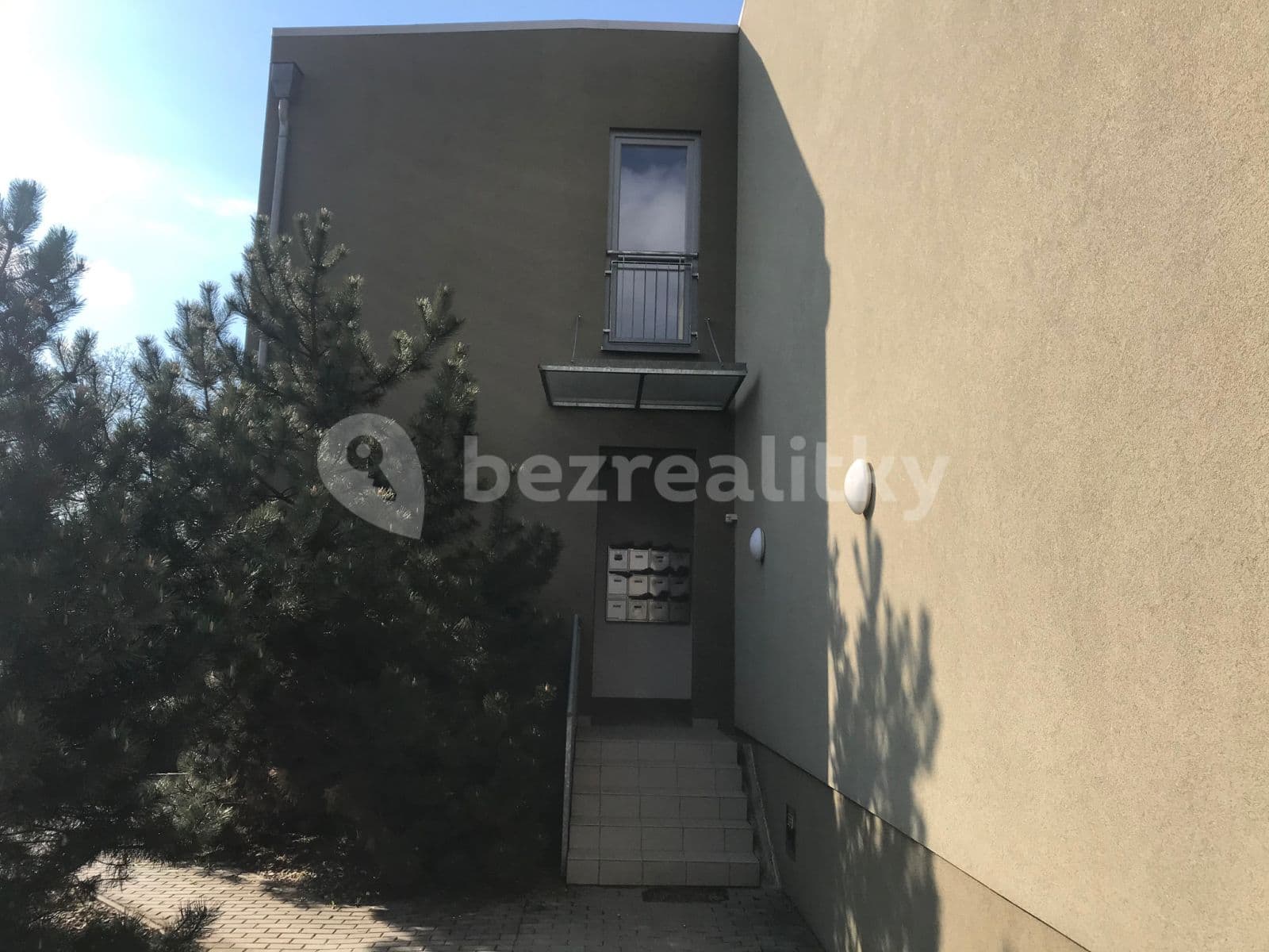 Prenájom bytu 1-izbový 37 m², Rušná, Brno, Jihomoravský kraj Prenájom bytu 1-izbový 37 m², Rušná, Brno, Jihomoravský kraj