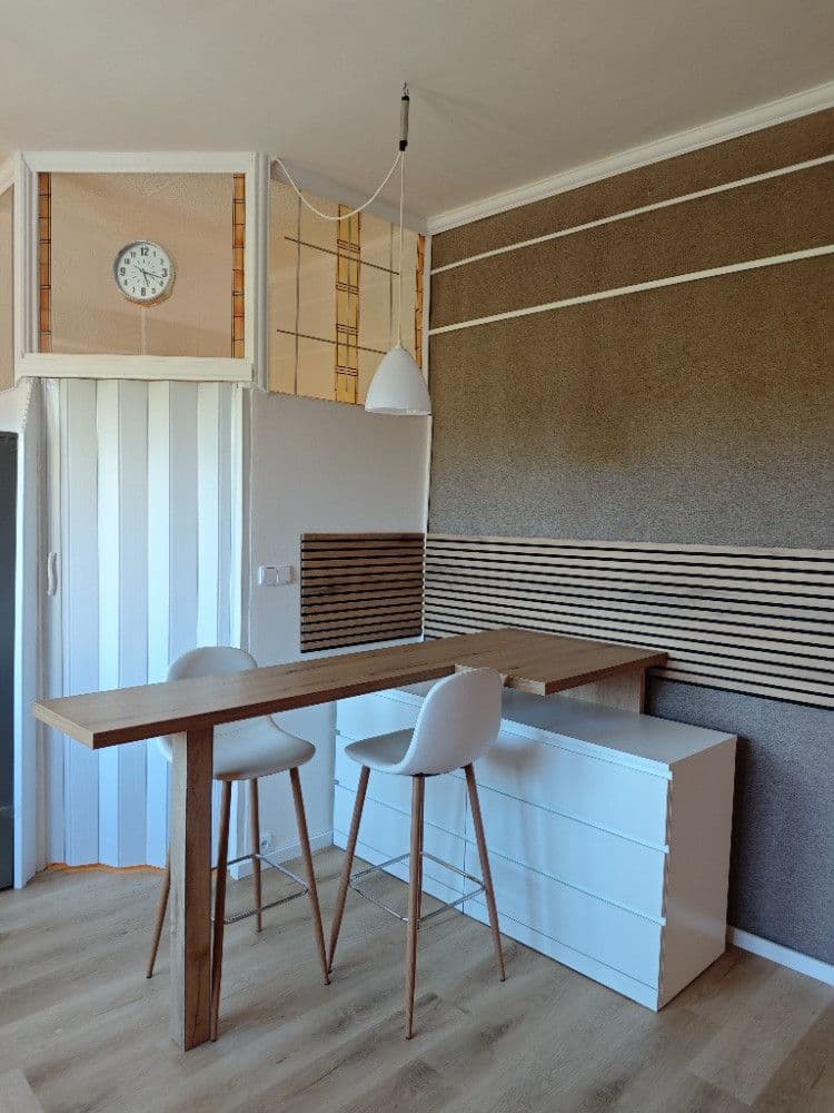 Prenájom bytu 1-izbový 28 m², V středu, Praha, Praha Prenájom bytu 1-izbový 28 m², V středu, Praha, Praha