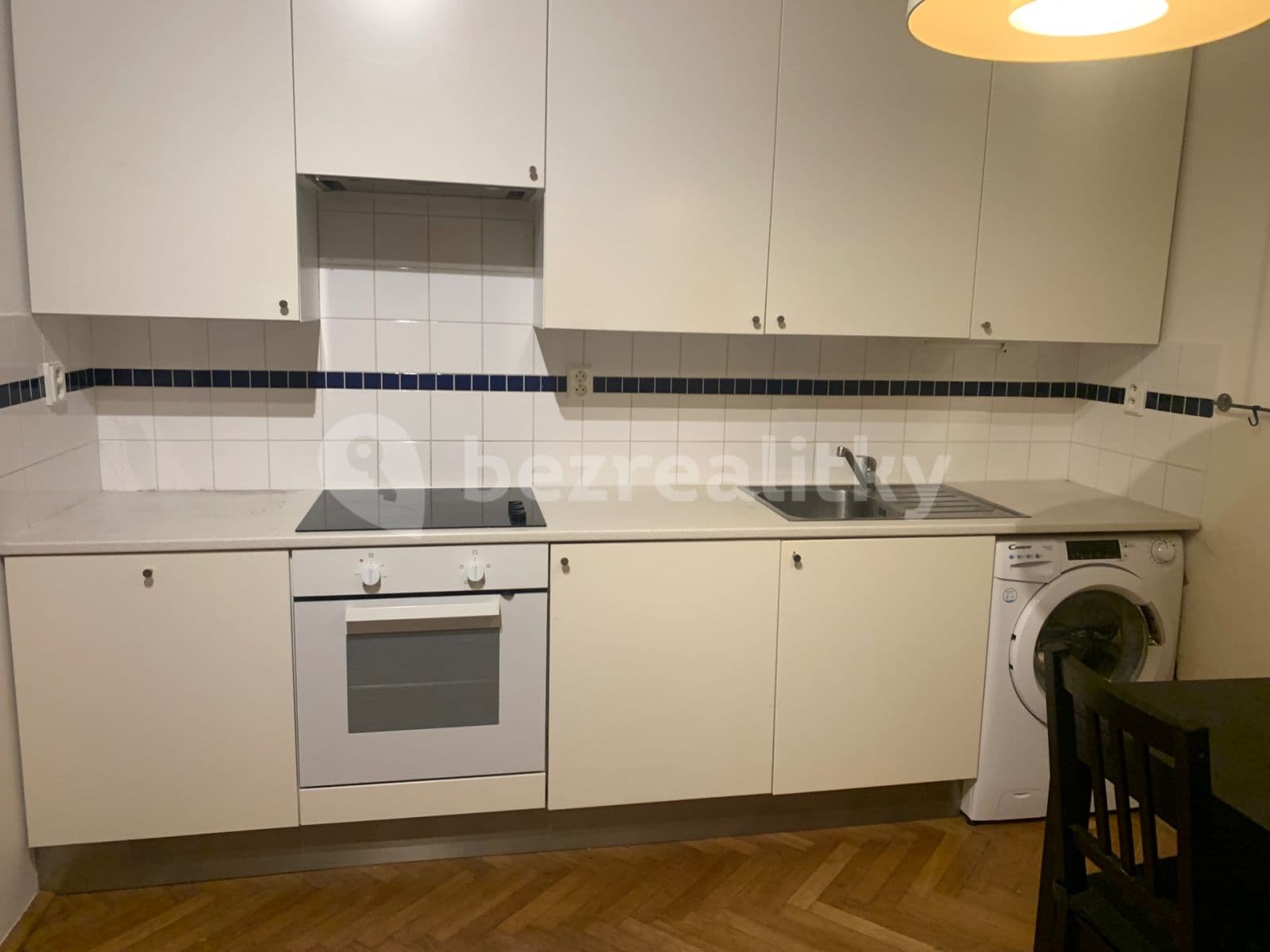 Prenájom bytu Garsoniéra 26 m², Starostrašnická, Praha, Praha Prenájom bytu Garsoniéra 26 m², Starostrašnická, Praha, Praha