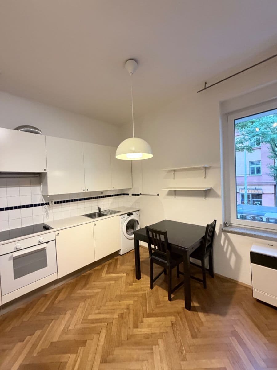 Prenájom bytu Garsoniéra 26 m², Starostrašnická, Praha, Praha Prenájom bytu Garsoniéra 26 m², Starostrašnická, Praha, Praha