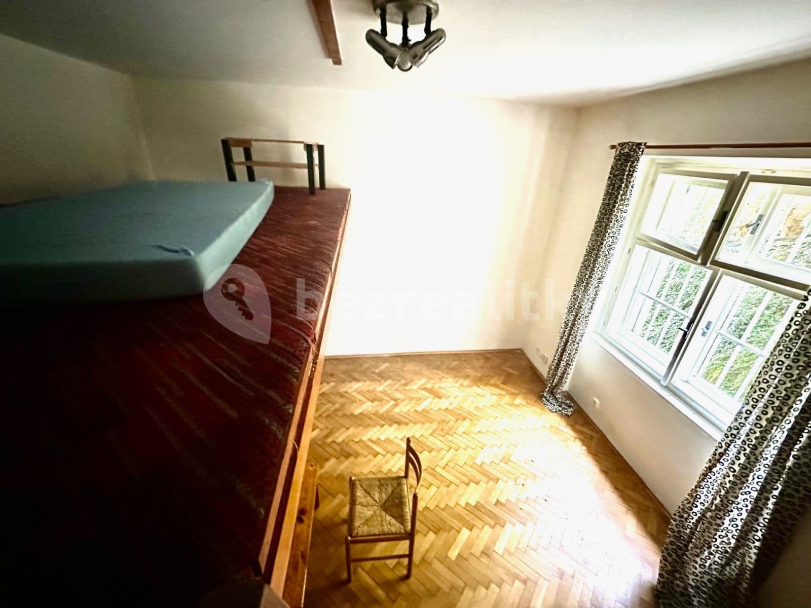 Prenájom bytu 1-izbový 25 m², Pod Zvonařkou, Praha, Praha Prenájom bytu 1-izbový 25 m², Pod Zvonařkou, Praha, Praha