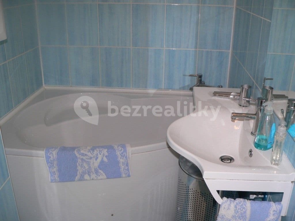 Prenájom bytu 3-izbový 75 m², Čimická, Praha, Praha Prenájom bytu 3-izbový 75 m², Čimická, Praha, Praha