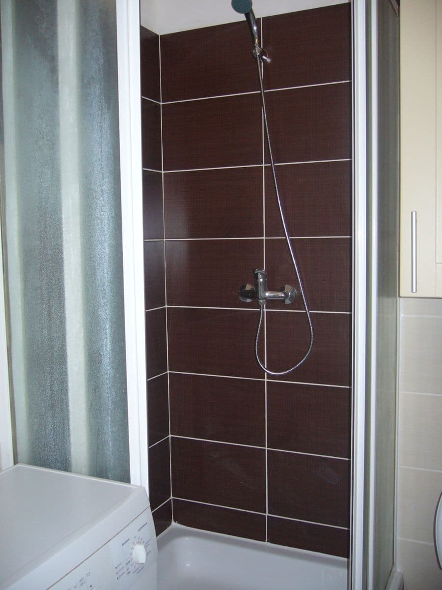 Prenájom bytu 1-izbový 35 m², Komárovská, Brno, Jihomoravský kraj Prenájom bytu 1-izbový 35 m², Komárovská, Brno, Jihomoravský kraj