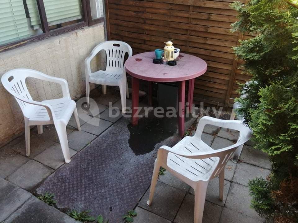 Prenájom domu 40 m², pozemok 86 m², Hliníky, Telnice, Jihomoravský kraj Prenájom domu 40 m², pozemok 86 m², Hliníky, Telnice, Jihomoravský kraj