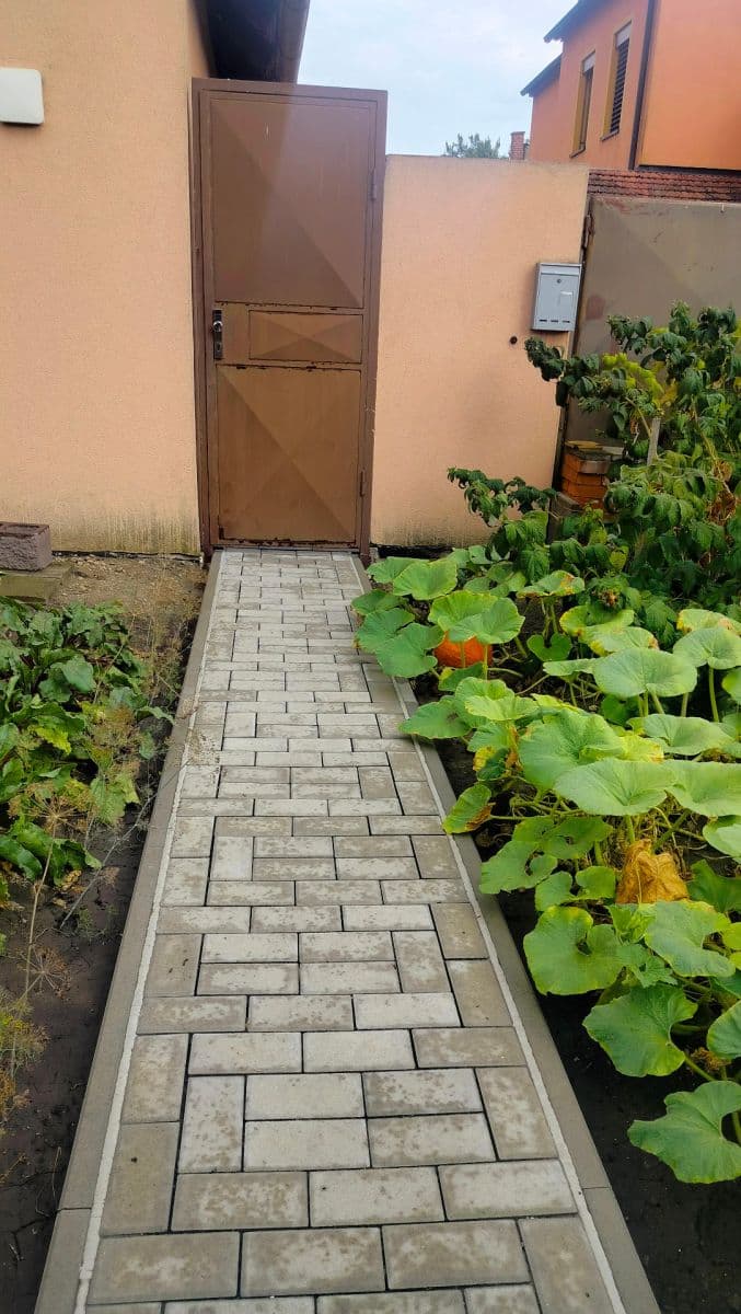 Prenájom domu 40 m², pozemok 86 m², Hliníky, Telnice, Jihomoravský kraj Prenájom domu 40 m², pozemok 86 m², Hliníky, Telnice, Jihomoravský kraj