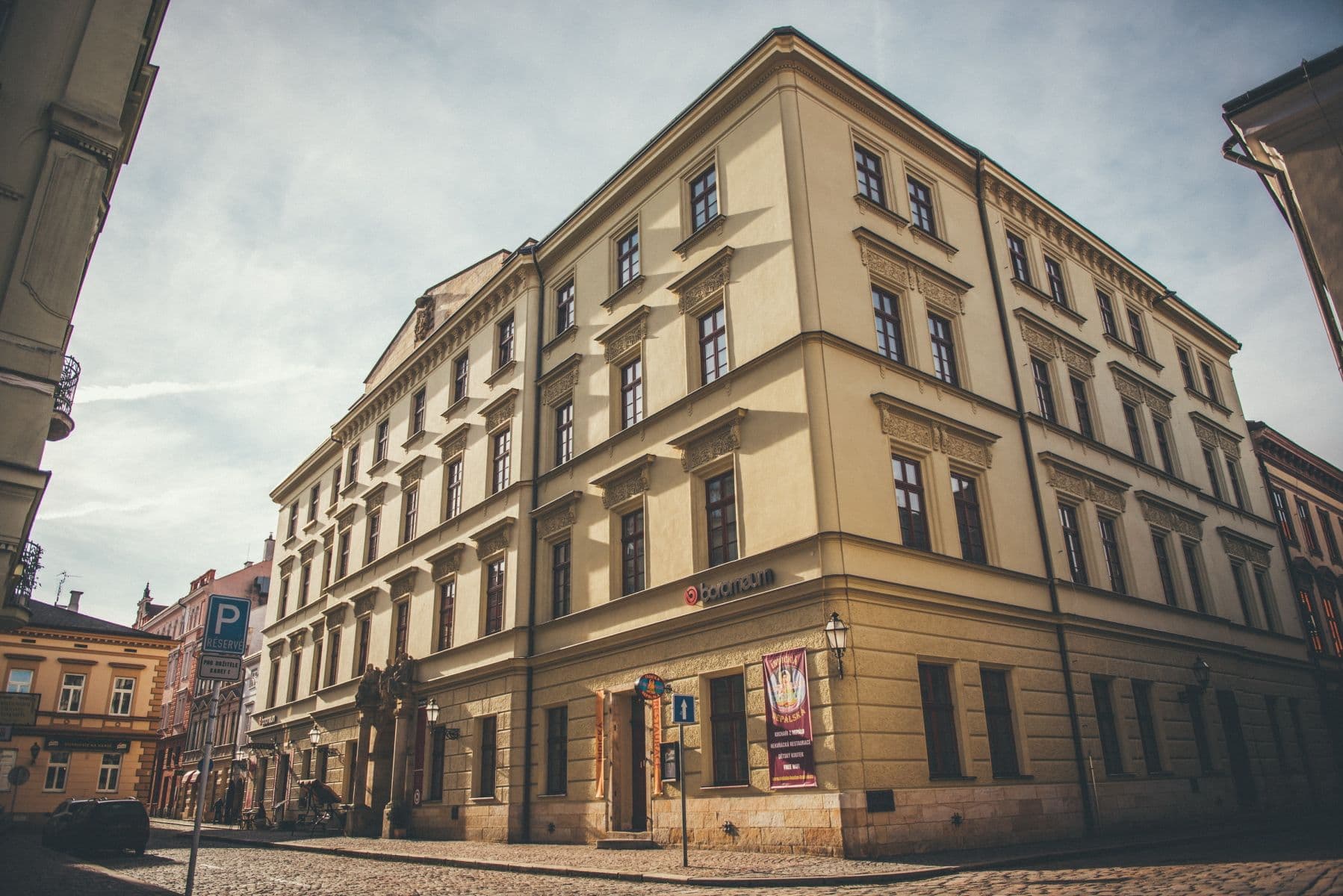 Prenájom bytu 2-izbový 56 m², Špitálská, Hradec Králové, Královéhradecký kraj Prenájom bytu 2-izbový 56 m², Špitálská, Hradec Králové, Královéhradecký kraj