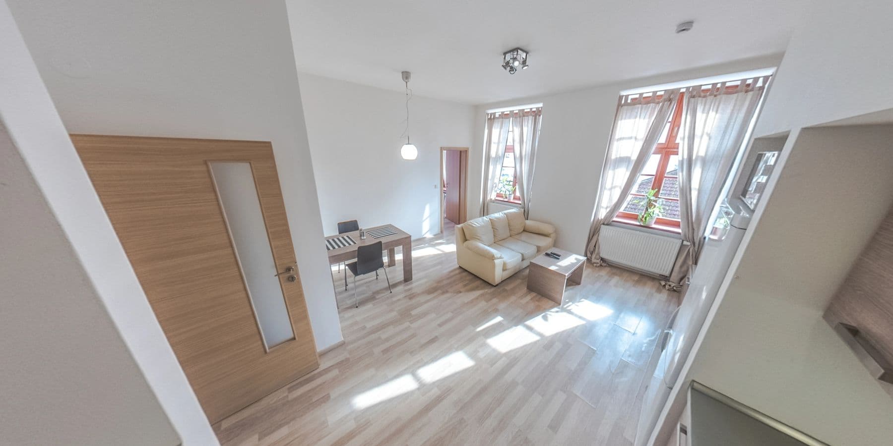 Prenájom bytu 2-izbový 56 m², Špitálská, Hradec Králové, Královéhradecký kraj Prenájom bytu 2-izbový 56 m², Špitálská, Hradec Králové, Královéhradecký kraj