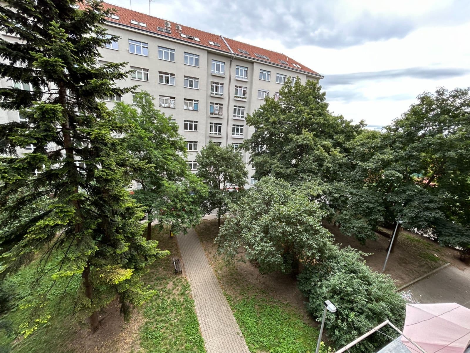 Prenájom bytu 2-izbový 60 m², Lvovská, Praha, Praha Prenájom bytu 2-izbový 60 m², Lvovská, Praha, Praha