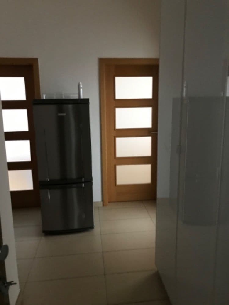 Prenájom bytu 3-izbový 92 m², Rostovská, Praha, Praha Prenájom bytu 3-izbový 92 m², Rostovská, Praha, Praha