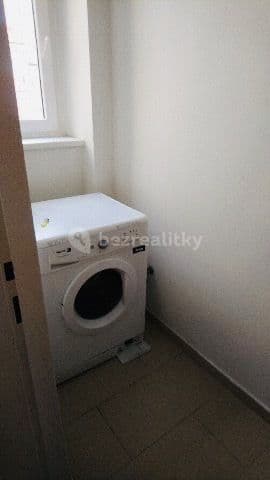 Prenájom bytu 2-izbový 75 m², Malířská, Praha, Praha Prenájom bytu 2-izbový 75 m², Malířská, Praha, Praha