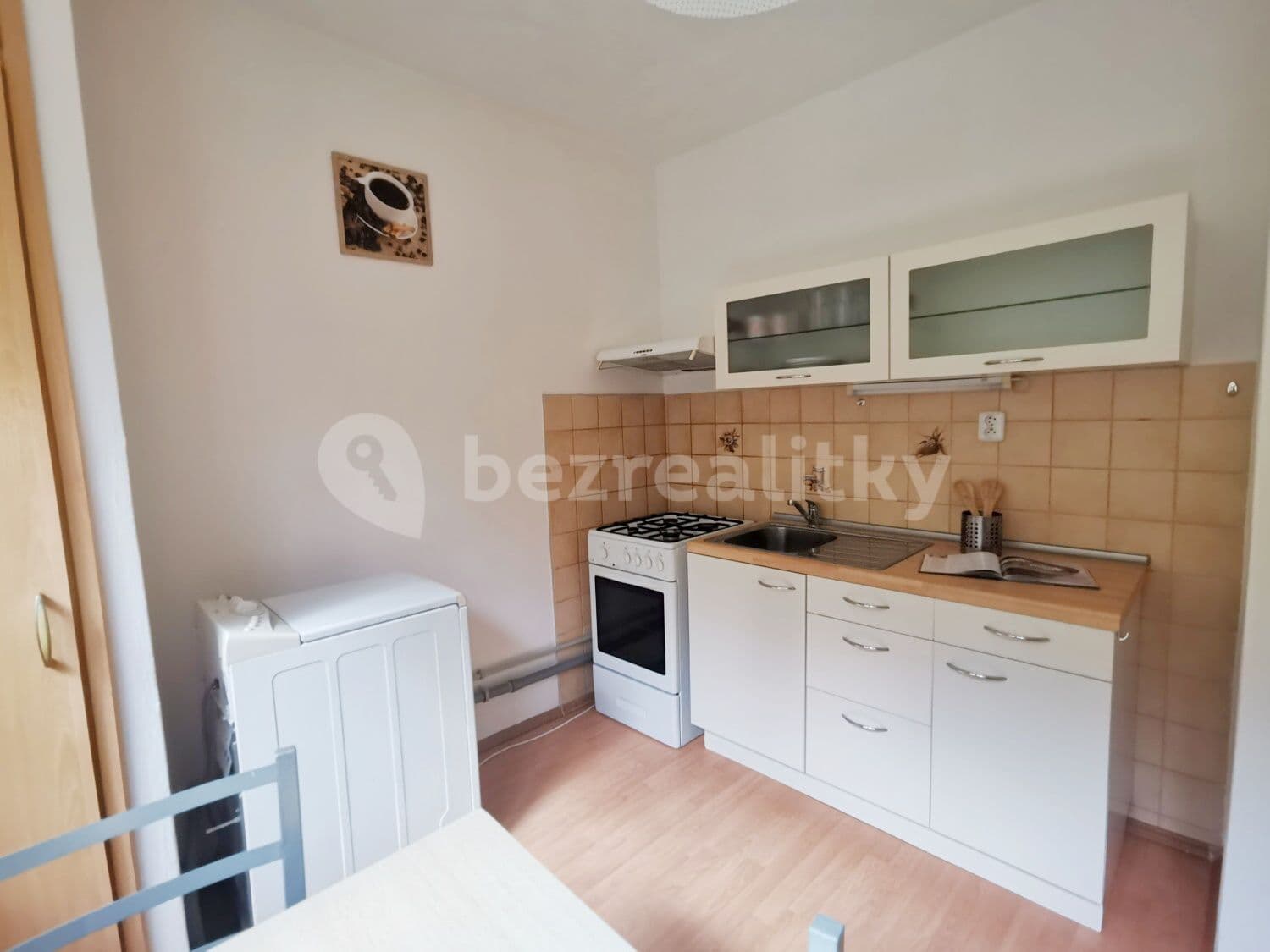 Prenájom bytu 1-izbový 32 m², Jasanová, Brno, Jihomoravský kraj Prenájom bytu 1-izbový 32 m², Jasanová, Brno, Jihomoravský kraj