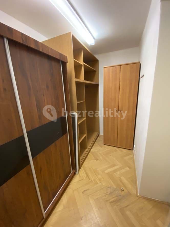 Prenájom bytu 3-izbový 60 m², Radčina, Praha, Praha Prenájom bytu 3-izbový 60 m², Radčina, Praha, Praha