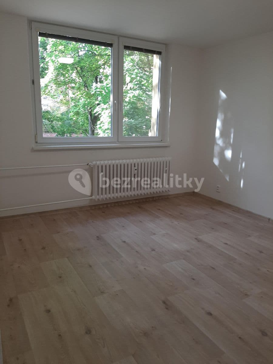 Prenájom bytu 3-izbový 75 m², Třískalova, Brno, Jihomoravský kraj Prenájom bytu 3-izbový 75 m², Třískalova, Brno, Jihomoravský kraj