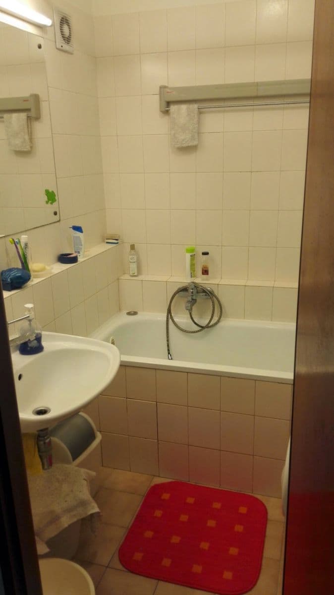 Prenájom bytu 4-izbový 10 m², U Pentlovky, Praha, Praha Prenájom bytu 4-izbový 10 m², U Pentlovky, Praha, Praha