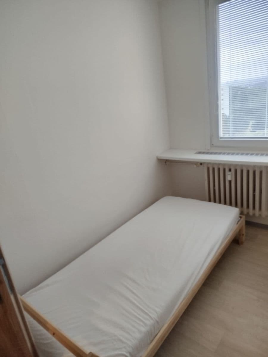 Prenájom bytu 4-izbový 10 m², U Pentlovky, Praha, Praha Prenájom bytu 4-izbový 10 m², U Pentlovky, Praha, Praha