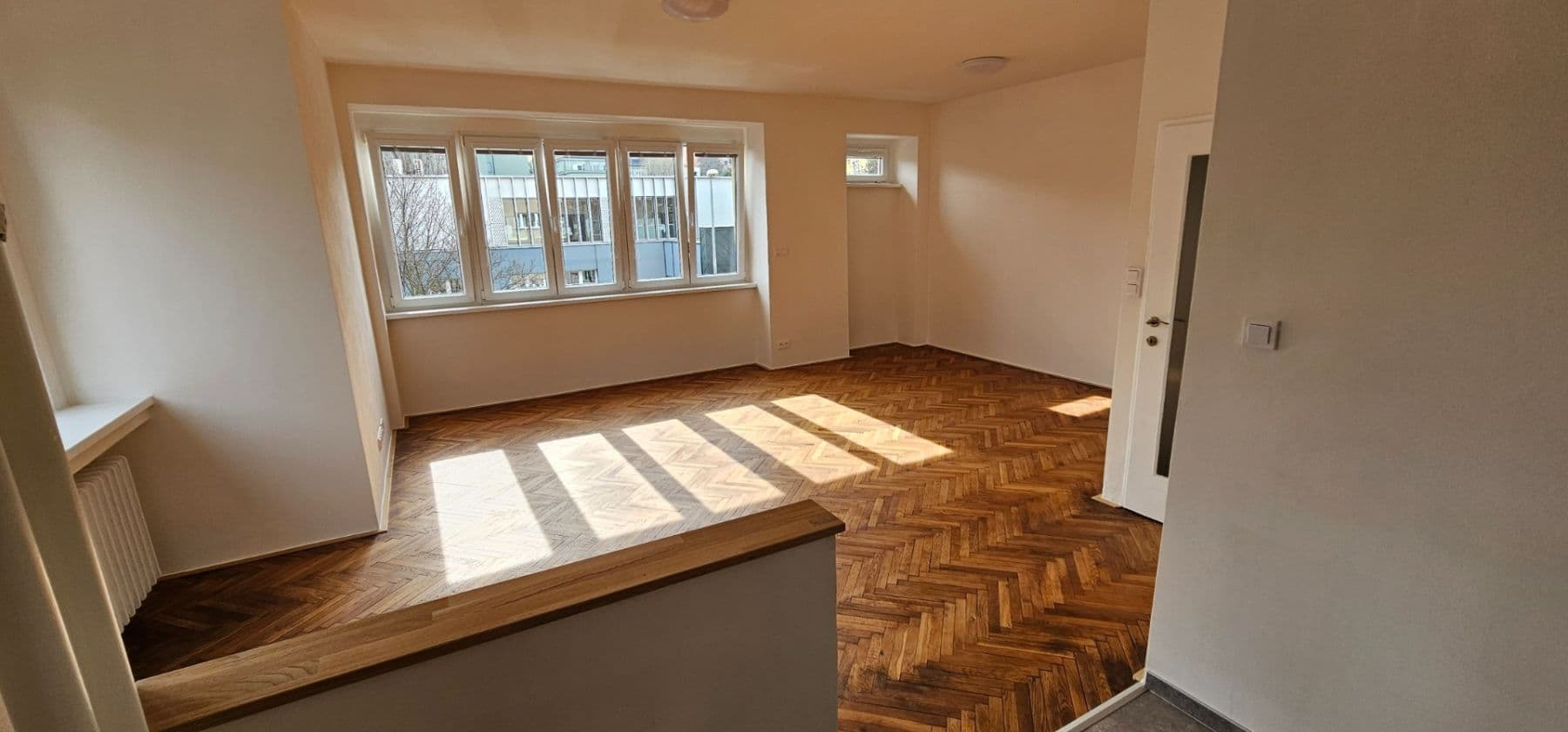 Prenájom bytu 1-izbový 45 m², Nad Kajetánkou, Praha, Praha Prenájom bytu 1-izbový 45 m², Nad Kajetánkou, Praha, Praha