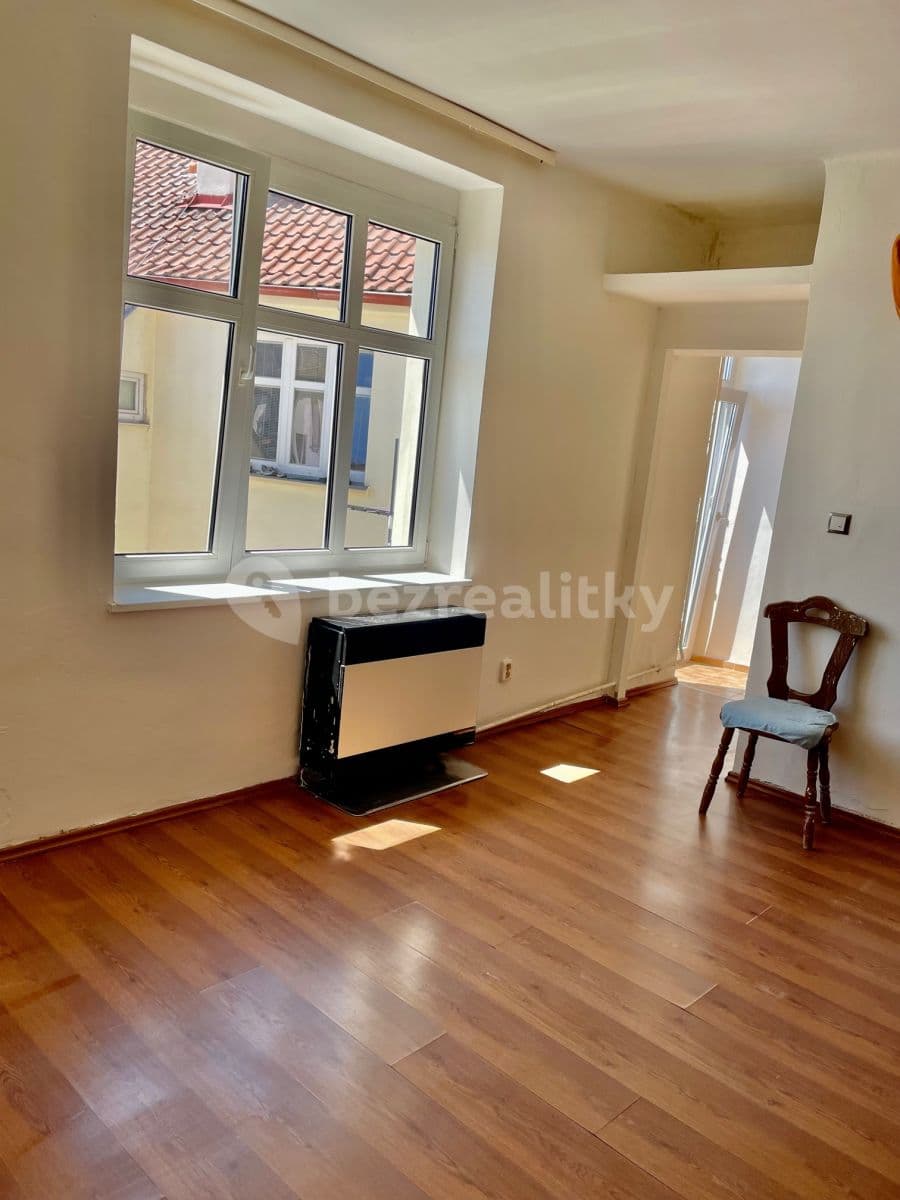 Prenájom bytu 1-izbový 34 m², Kladno, Středočeský kraj Prenájom bytu 1-izbový 34 m², Kladno, Středočeský kraj