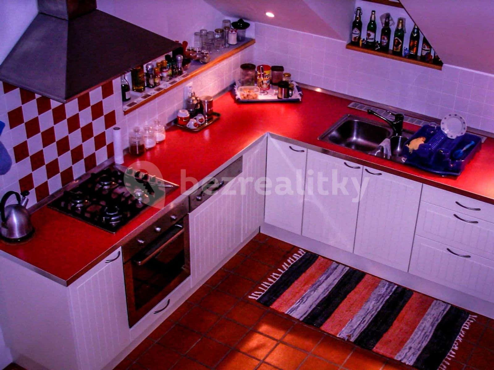 Prenájom bytu 4-izbový 150 m², Stroupežnického, Praha, Praha Prenájom bytu 4-izbový 150 m², Stroupežnického, Praha, Praha