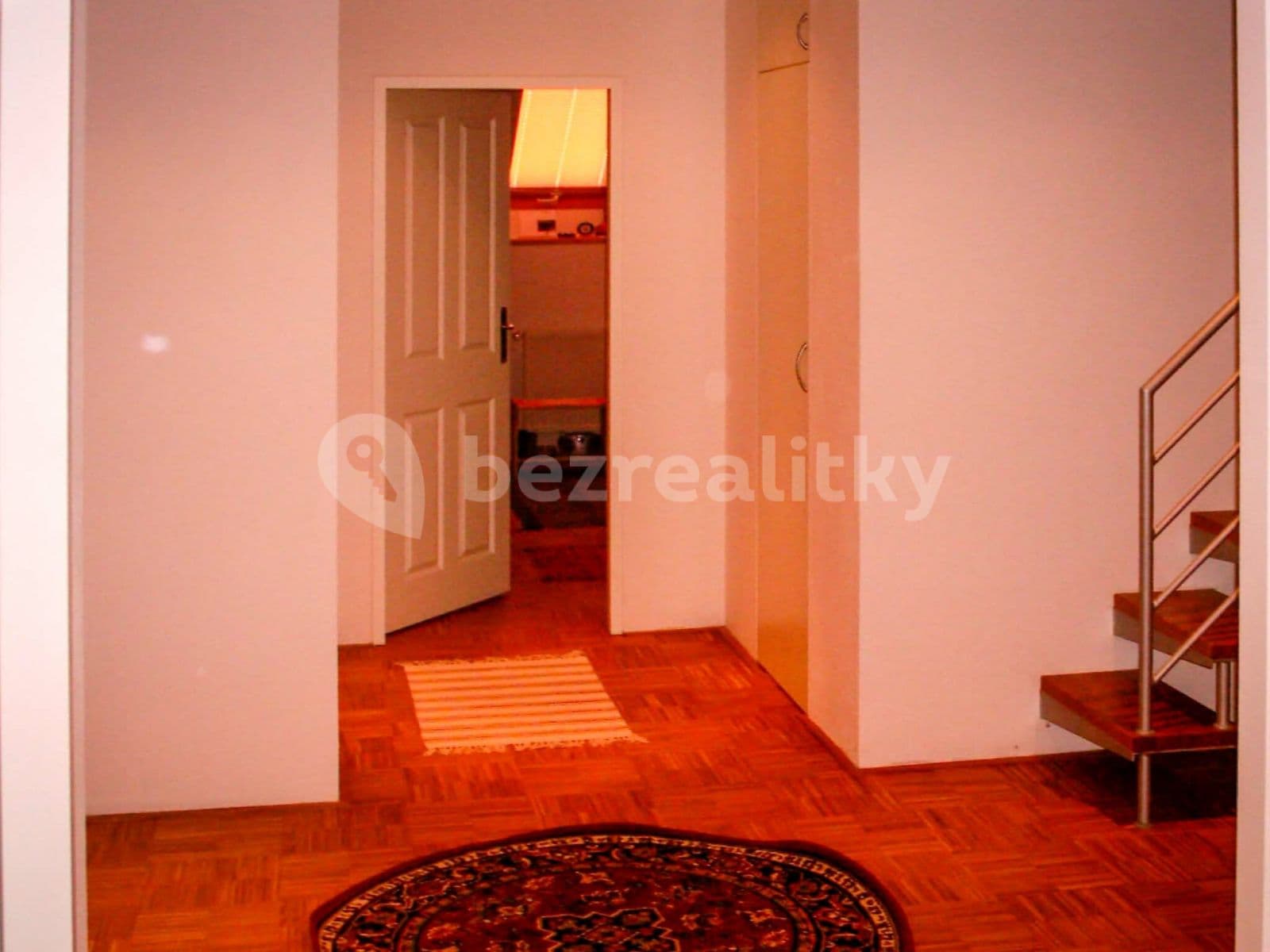 Prenájom bytu 4-izbový 150 m², Stroupežnického, Praha, Praha Prenájom bytu 4-izbový 150 m², Stroupežnického, Praha, Praha