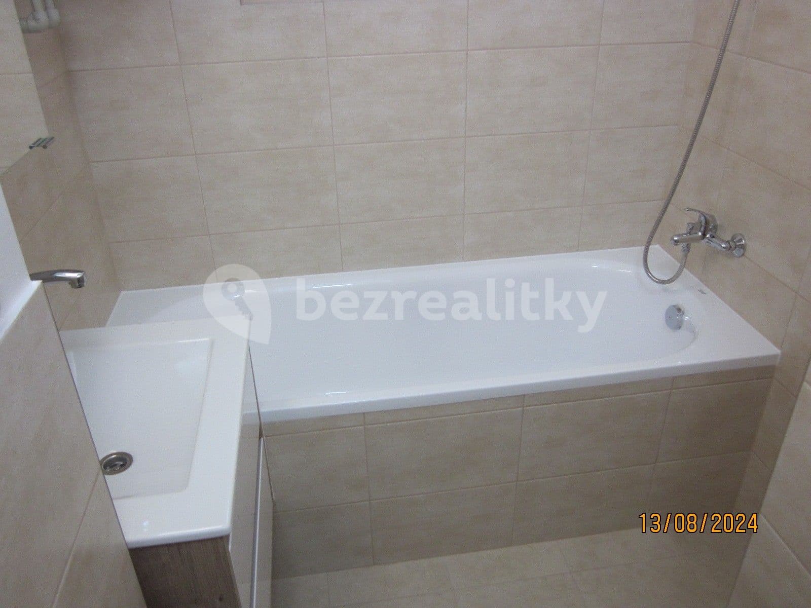 Prenájom bytu 1-izbový 50 m², 5. května, Praha, Praha Prenájom bytu 1-izbový 50 m², 5. května, Praha, Praha