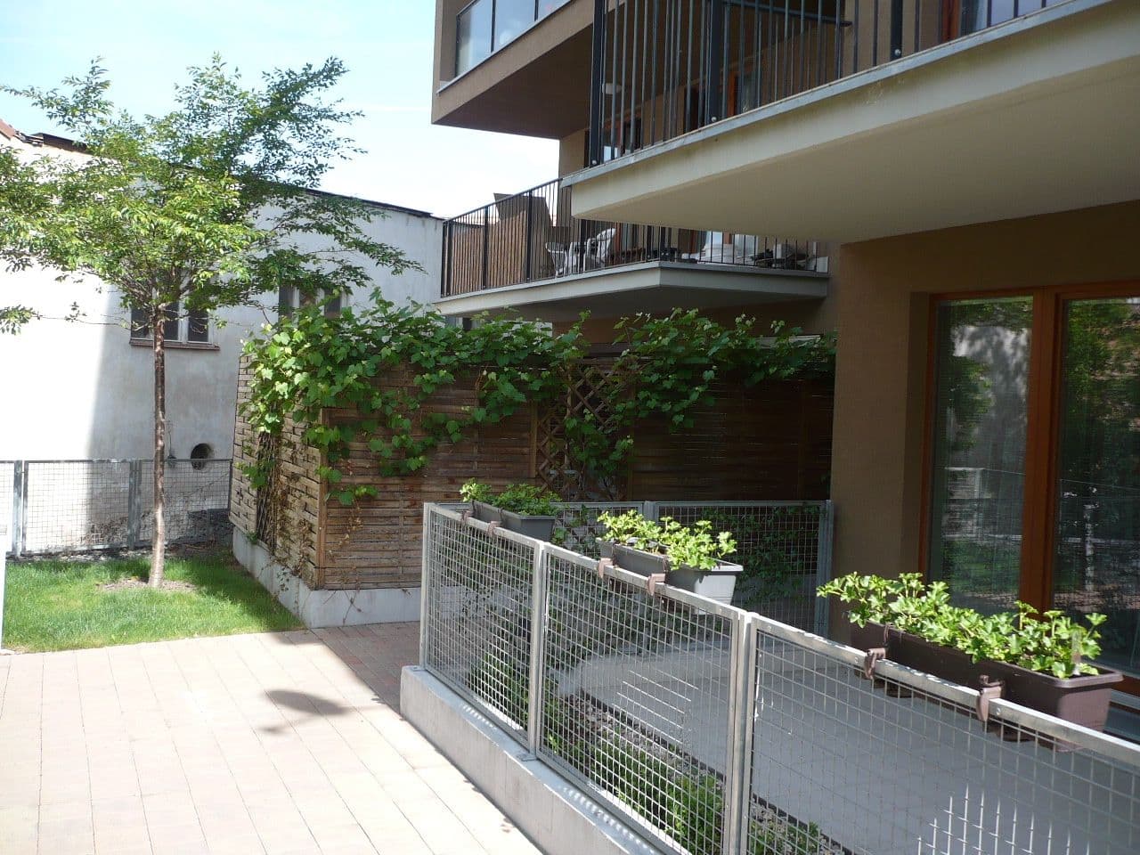 Prenájom bytu 2-izbový 60 m², Varhulíkové, Praha, Praha Prenájom bytu 2-izbový 60 m², Varhulíkové, Praha, Praha