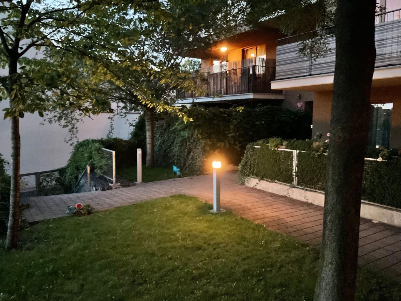 Prenájom bytu 2-izbový 60 m², Varhulíkové, Praha, Praha Prenájom bytu 2-izbový 60 m², Varhulíkové, Praha, Praha