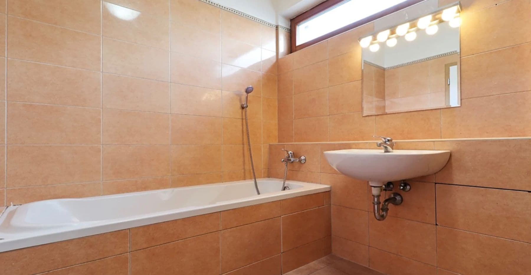 Prenájom bytu 2-izbový 60 m², Varhulíkové, Praha, Praha Prenájom bytu 2-izbový 60 m², Varhulíkové, Praha, Praha