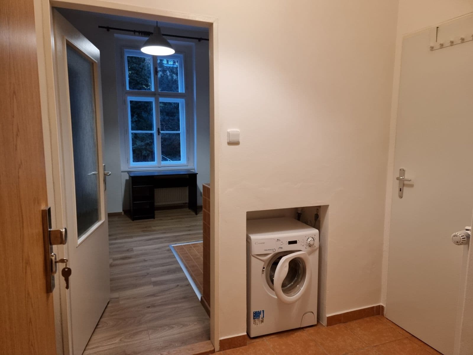 Prenájom bytu 1-izbový 32 m², Krokova, Praha, Praha Prenájom bytu 1-izbový 32 m², Krokova, Praha, Praha