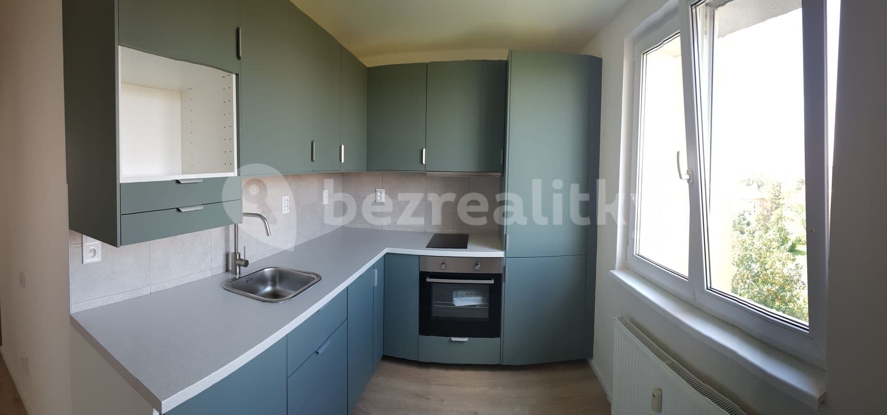 Prenájom bytu 2-izbový 57 m², Počernická, Praha, Praha Prenájom bytu 2-izbový 57 m², Počernická, Praha, Praha