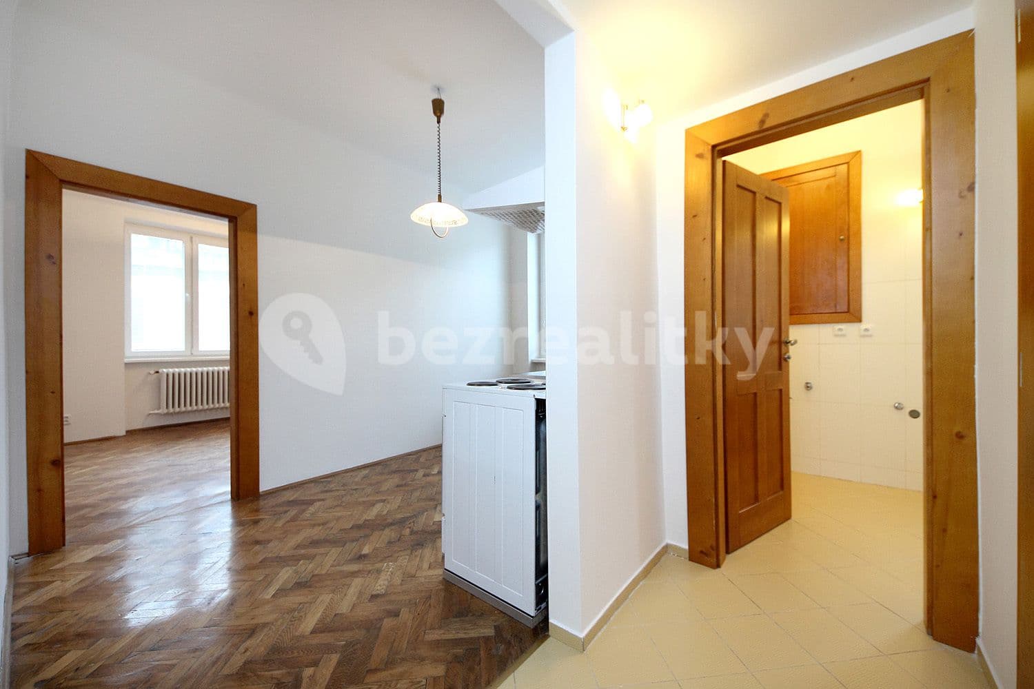 Prenájom bytu 1-izbový 35 m², V Holešovičkách, Praha, Praha Prenájom bytu 1-izbový 35 m², V Holešovičkách, Praha, Praha