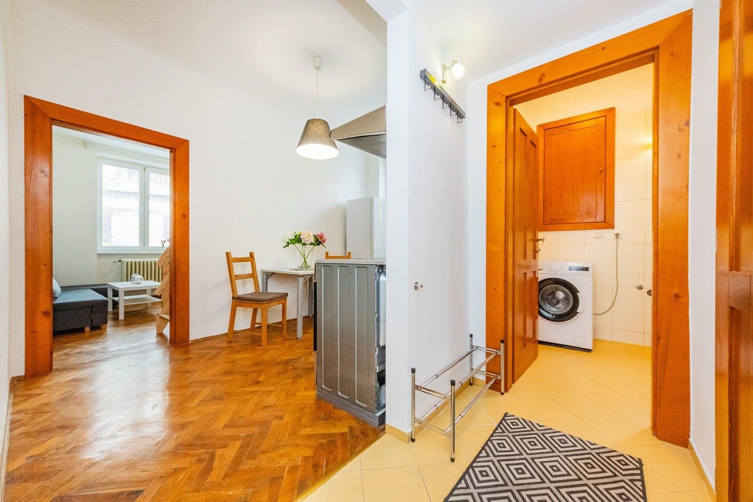 Prenájom bytu 1-izbový 35 m², V Holešovičkách, Praha, Praha Prenájom bytu 1-izbový 35 m², V Holešovičkách, Praha, Praha