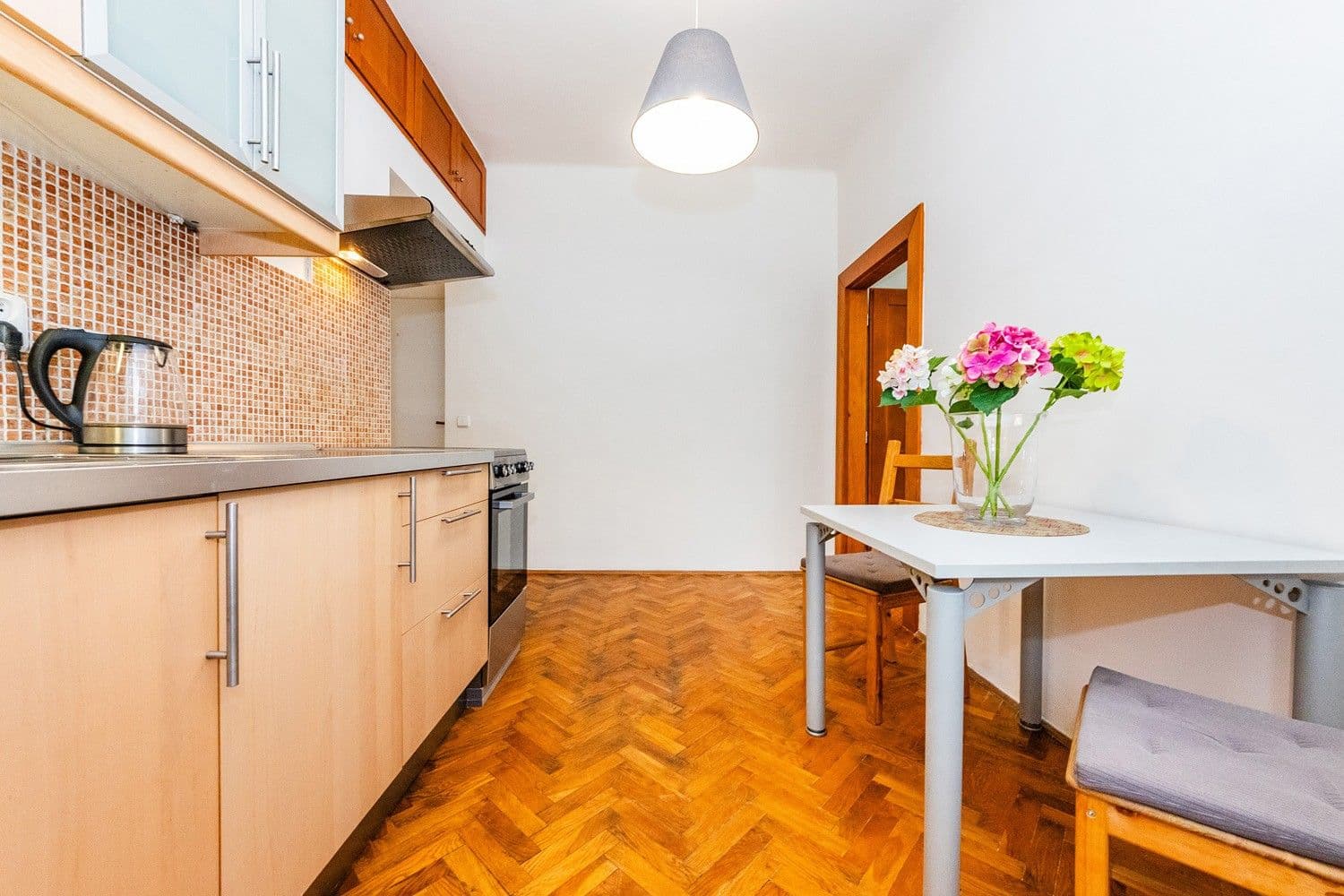 Prenájom bytu 1-izbový 35 m², V Holešovičkách, Praha, Praha Prenájom bytu 1-izbový 35 m², V Holešovičkách, Praha, Praha