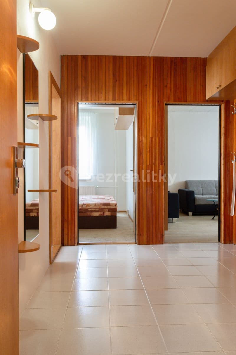 Prenájom bytu 3-izbový 65 m², Nedašovská, Praha, Praha Prenájom bytu 3-izbový 65 m², Nedašovská, Praha, Praha