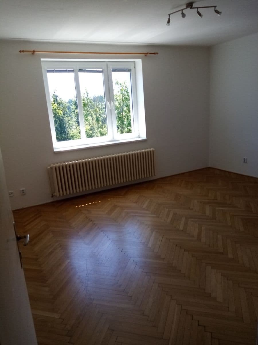 Prenájom bytu 2-izbový 80 m², Boční, Liberec, Liberecký kraj Prenájom bytu 2-izbový 80 m², Boční, Liberec, Liberecký kraj