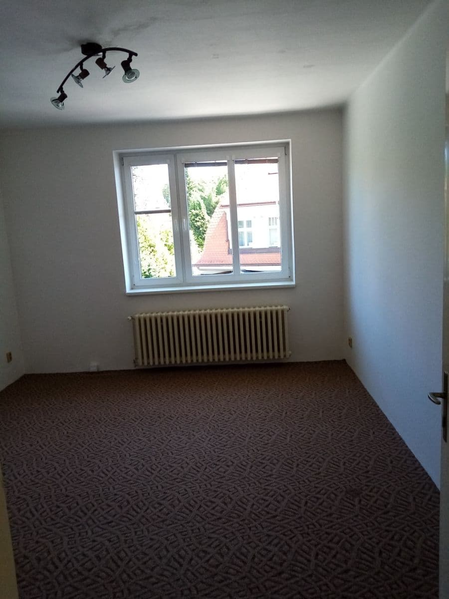 Prenájom bytu 2-izbový 80 m², Boční, Liberec, Liberecký kraj Prenájom bytu 2-izbový 80 m², Boční, Liberec, Liberecký kraj