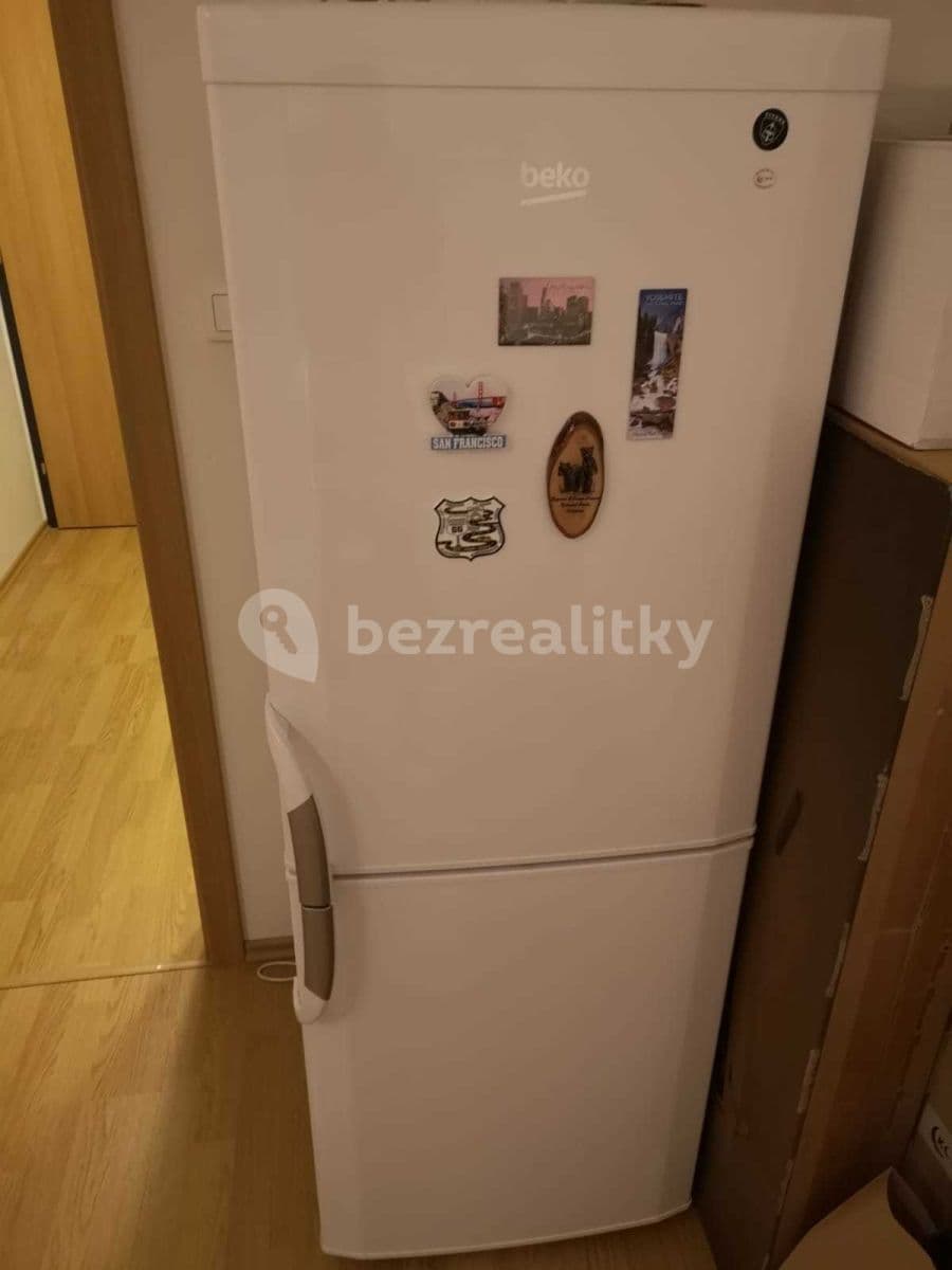 Prenájom bytu 1-izbový 45 m², Chýně, Středočeský kraj Prenájom bytu 1-izbový 45 m², Chýně, Středočeský kraj