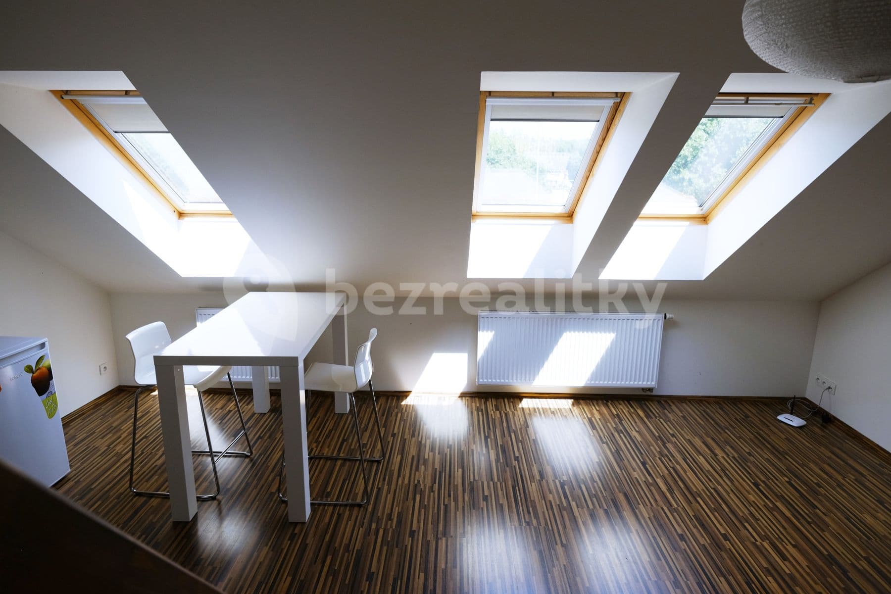 Prenájom bytu 2-izbový 45 m², Zbraslavská, Praha, Praha Prenájom bytu 2-izbový 45 m², Zbraslavská, Praha, Praha