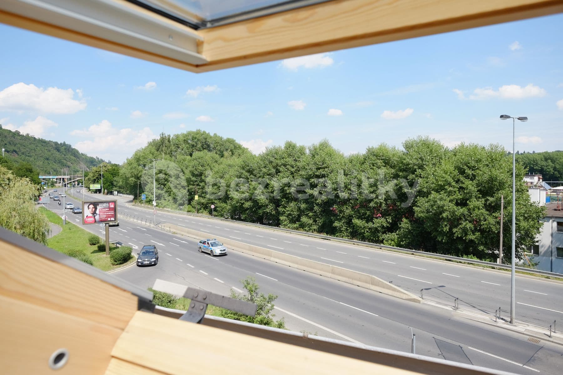 Prenájom bytu 2-izbový 45 m², Zbraslavská, Praha, Praha Prenájom bytu 2-izbový 45 m², Zbraslavská, Praha, Praha