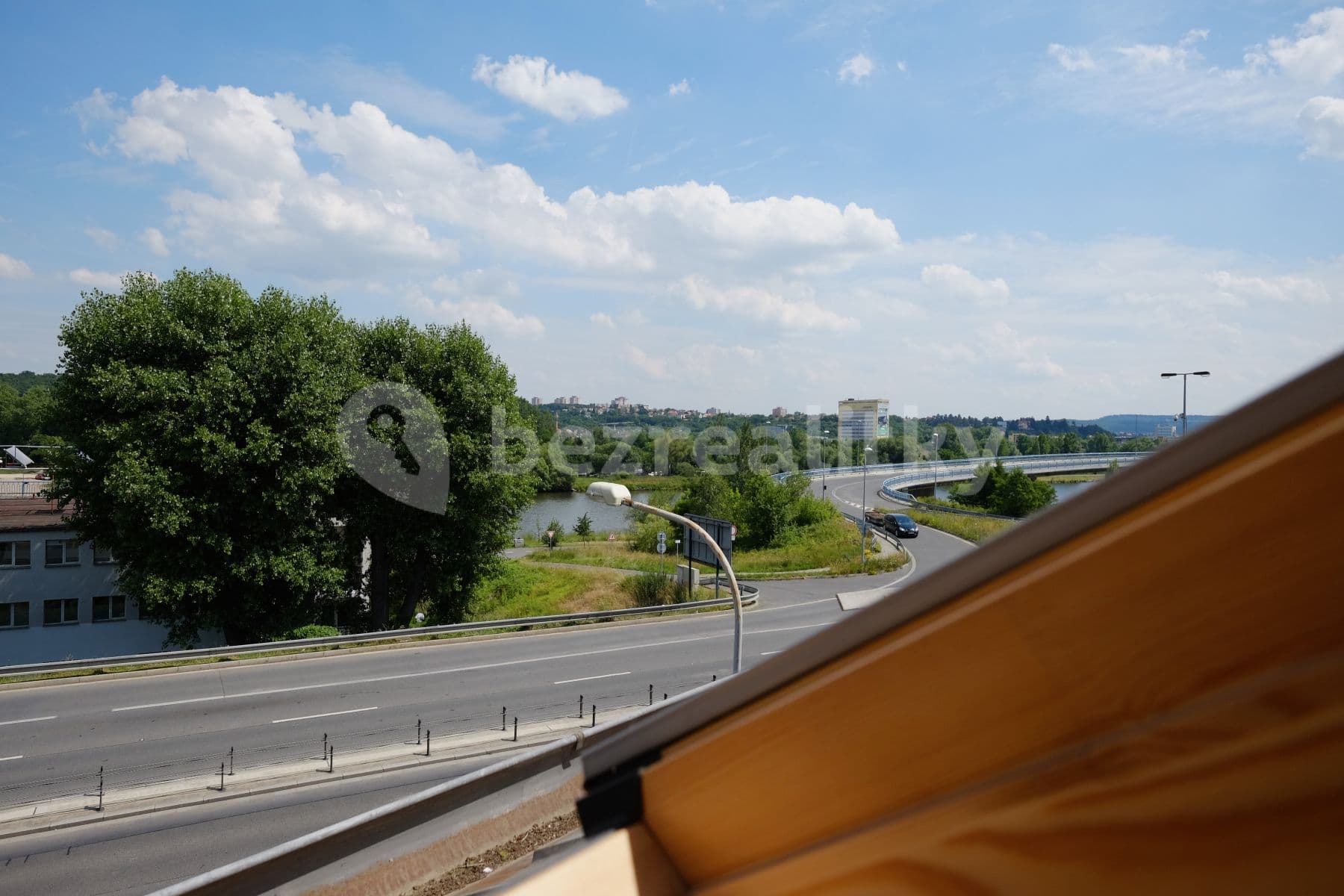 Prenájom bytu 2-izbový 45 m², Zbraslavská, Praha, Praha Prenájom bytu 2-izbový 45 m², Zbraslavská, Praha, Praha